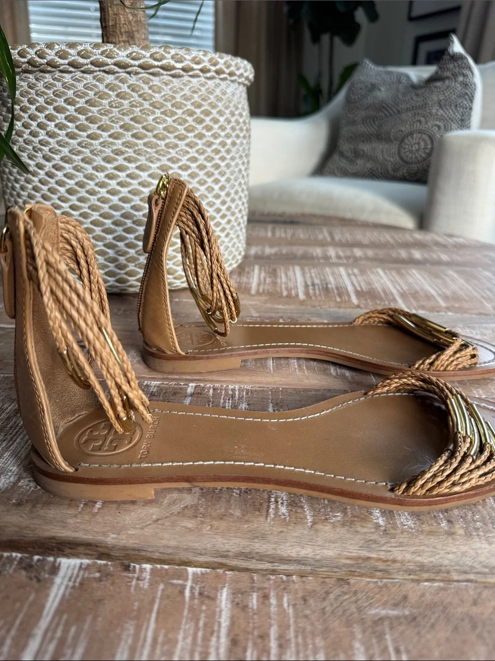Tory Burch Tan Leather Mignon Braided Flat Sandals Size 9